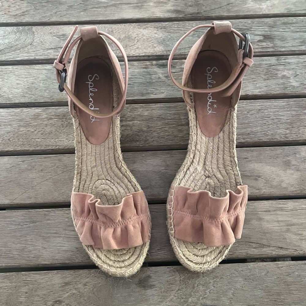 Splendid Bedford Ruffle Wedge Heels, size 9.5